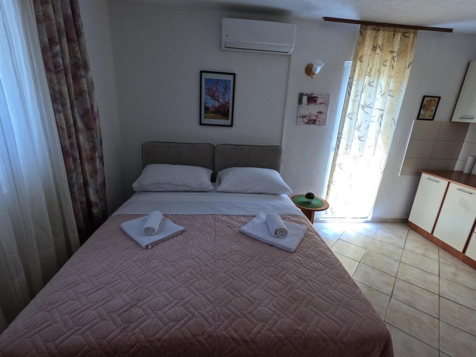 Apartmani Lena Šibenik Exterior foto